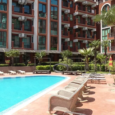 Aparthotel Chateau Del Marina Complex Nesebar