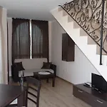 Aparthotel Chateau Del Marina Complex 4*