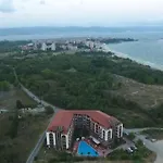 شقة فندقية Chateau Del Marina Complex 4*
