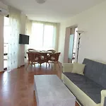 Chateau Del Marina Complex Aparthotel Nesebar