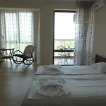 Aparthotel Chateau Del Marina Complex 4*