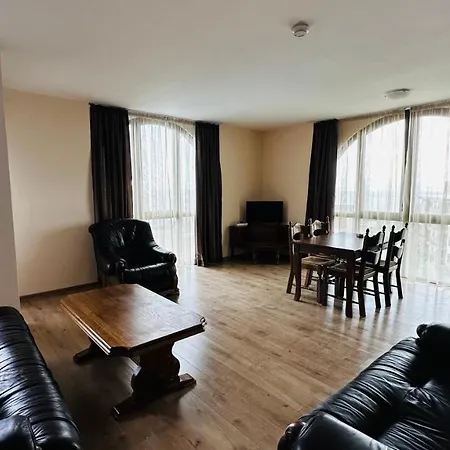 Apartahotel Chateau Del Marina Complex 4*