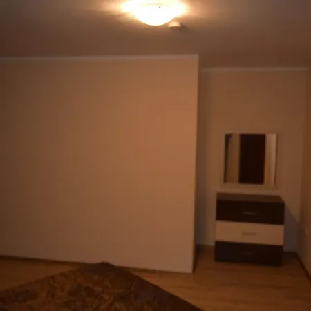 מלון דירות Chateau Del Marina Complex 4*