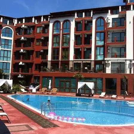 Chateau Del Marina Complex 4*
