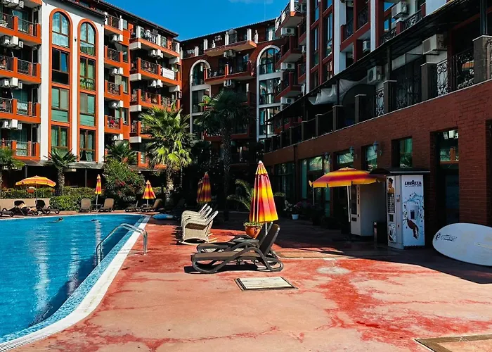 Chateau Del Marina Complex Aparthotel