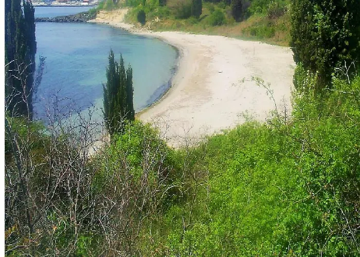 Aparthotel Chateau Del Marina Complex 4*